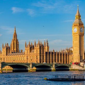 How Australian Defence Companies Can Set Up in the UK