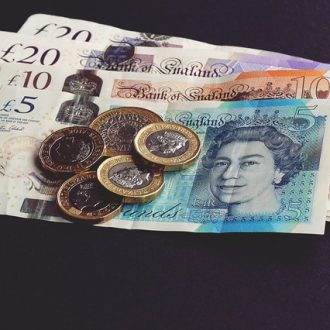 bank-notes-1791583 bank-notes-1791583